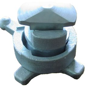 700 twist lock